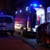 Silahlı ev baskını! Çıkan çatışmada 5 kişi yaralandı Silahlı ev baskını! Çıkan çatışmada 5 kişi yaralandı