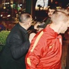 Podolski'den olay hareket! Podolski'den olay hareket!