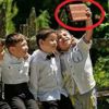 Tuğlayla selfie yapmışlardı... Hayalleri gerçek oldu Tuğlayla selfie yapmışlardı... Hayalleri gerçek oldu