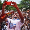 Eto'o Drogba sürprizi yaptı Eto'o Drogba sürprizi yaptı