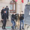 Polis lojmanına roketatarlı saldırı düzenleyen terörist tutuklandı Polis lojmanına roketatarlı saldırı düzenleyen terörist tutuklandı