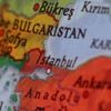 Komşuda tansiyon yükseldi! Türklerin HÖH partisini hedef aldılar