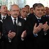 Yaşar Kemal son yolculuğuna uğurlanıyor Yaşar Kemal son yolculuğuna uğurlanıyor