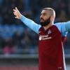Burak Yılmaz'ın babası Fikret Yılmaz: Oğlum Beşiktaş ile anlaştı