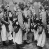 Fransa'nın alıkoyduğu Cezayirli direnişçilerin naaş kalıntıları iade edildi Fransa'nın alıkoyduğu Cezayirli direnişçilerin naaş kalıntıları iade edildi