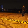 Köprüden ölüme atladı Köprüden ölüme atladı