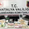Yasa dışı bahis operasyonu: 4 gözaltı Yasa dışı bahis operasyonu: 4 gözaltı