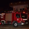Katil zanlısı muhtarın evini kundakladılar Katil zanlısı muhtarın evini kundakladılar