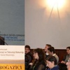 Bakan Işık üniversitede protesto edildi Bakan Işık üniversitede protesto edildi