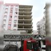 Eşiyle tartıştı, çatıya çıktı Eşiyle tartıştı, çatıya çıktı