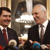 Vali Mutlu görevini Vasip Şahin'e devretti Vali Mutlu görevini Vasip Şahin'e devretti