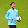 Nuri Şahin Fenerbahçe'ye çok yakın Nuri Şahin Fenerbahçe'ye çok yakın