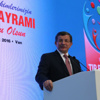 Başbakan Davutoğlu'ndan sağlık çalışanlarına müjde üstüne müjde