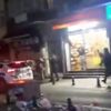 Kadıköy'de polis aracına zarar veren ve güvenlik güçlerine saldırılarda bulunan 5 zanlı yakalandı Kadıköy'de polis aracına zarar veren ve güvenlik güçlerine saldırılarda bulunan 5 zanlı yakalandı