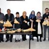 Bu kursta erkekler süpürge üretiyor, kadınlar süslüyor Bu kursta erkekler süpürge üretiyor, kadınlar süslüyor