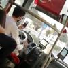 Otobüs şoförü direksiyon başında video çekti