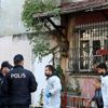 Emekli başkomiser uyuyan kızını başından vurdu!