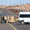 Askeri araç devrildi: 4 yaralı Askeri araç devrildi: 4 yaralı