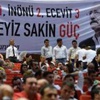 CHP kurultayında 'Cuma namazı arası' tartışması CHP kurultayında 'Cuma namazı arası' tartışması