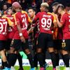 Galatasaray dan 10 Kasım için özel forma Galatasaray dan 10 Kasım için özel forma