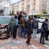 Çocuklara çarpmak istemeyen sürücü otomobile çarptı: 2 yaralı Çocuklara çarpmak istemeyen sürücü otomobile çarptı: 2 yaralı