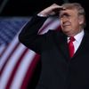 Trump görevden alınabilir Trump görevden alınabilir