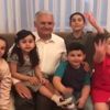 Sandığa giden engelli merdivenlerden sürünerek çıktı Sandığa giden engelli merdivenlerden sürünerek çıktı