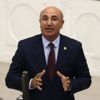 Meclis'te 'kucağa oturdun' tartışması