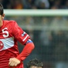 Emre Belözoğlu'na öfke bitmiyor