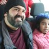 Dünyanın konuştuğu göçmen kız ailesine kavuştu