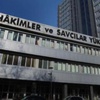 Başörtülü hâkim ve savcı serbest