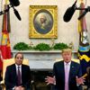 Trump Sisi ile bir araya geldi Trump Sisi ile bir araya geldi