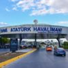 Atatürk Havalimanı'nda sahipsiz valiz paniği Atatürk Havalimanı'nda sahipsiz valiz paniği