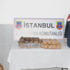 2 valiz dolusu eroin ele geçirildi 2 valiz dolusu eroin ele geçirildi