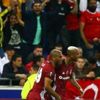 Fenerbahçeli ve Galatasaraylı taraftarlardan Beşiktaş'a destek Fenerbahçeli ve Galatasaraylı taraftarlardan Beşiktaş'a destek