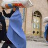 Taliban'dan çok eşlilik uyarısı: Düşmanlarımıza malzeme veriyor Taliban'dan çok eşlilik uyarısı: Düşmanlarımıza malzeme veriyor