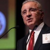 Ünal Aysal’dan büyük sürpriz Ünal Aysal’dan büyük sürpriz