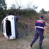 Malkara da otomobil şarampole devrildi: 1 yaralı Malkara da otomobil şarampole devrildi: 1 yaralı