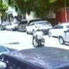 Hayatlarını kask kurtardı! Düşen halı motosikletli gençleri giyotin gibi biçti Hayatlarını kask kurtardı! Düşen halı motosikletli gençleri giyotin gibi biçti