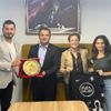 Altay kadın takımından Beşiktaş ziyareti Altay kadın takımından Beşiktaş ziyareti