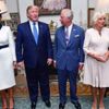 Trump Kraliçe 2. Elizabeth ile buluştu