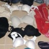 Hırsızın evinde çuval çuval kadın çamaşırı bulundu