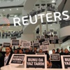 Reuters: Polis, Zaman gazetesine baskın yaptı Reuters: Polis, Zaman gazetesine baskın yaptı
