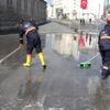 Sivas ta kent meydanı çamaşır suyuyla yıkandı Sivas ta kent meydanı çamaşır suyuyla yıkandı