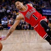 Derrick Rose yine sakatlandı