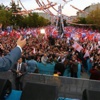 Davutoğlu, 'Anahtar teslim fabrika vereceğiz'