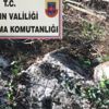 Evin bahçesinde tarihi eser yakalandı Evin bahçesinde tarihi eser yakalandı