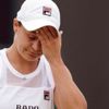 Barty Wimbledon'dan elendi Barty Wimbledon'dan elendi