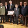 İzmir 68’liler Platformu’ndan Yılmaz Özdil ve Uğur Dündar’a anlamlı ödül