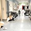 İtalya da koronavirüs nedeniyle hastaneler dolmaya ...